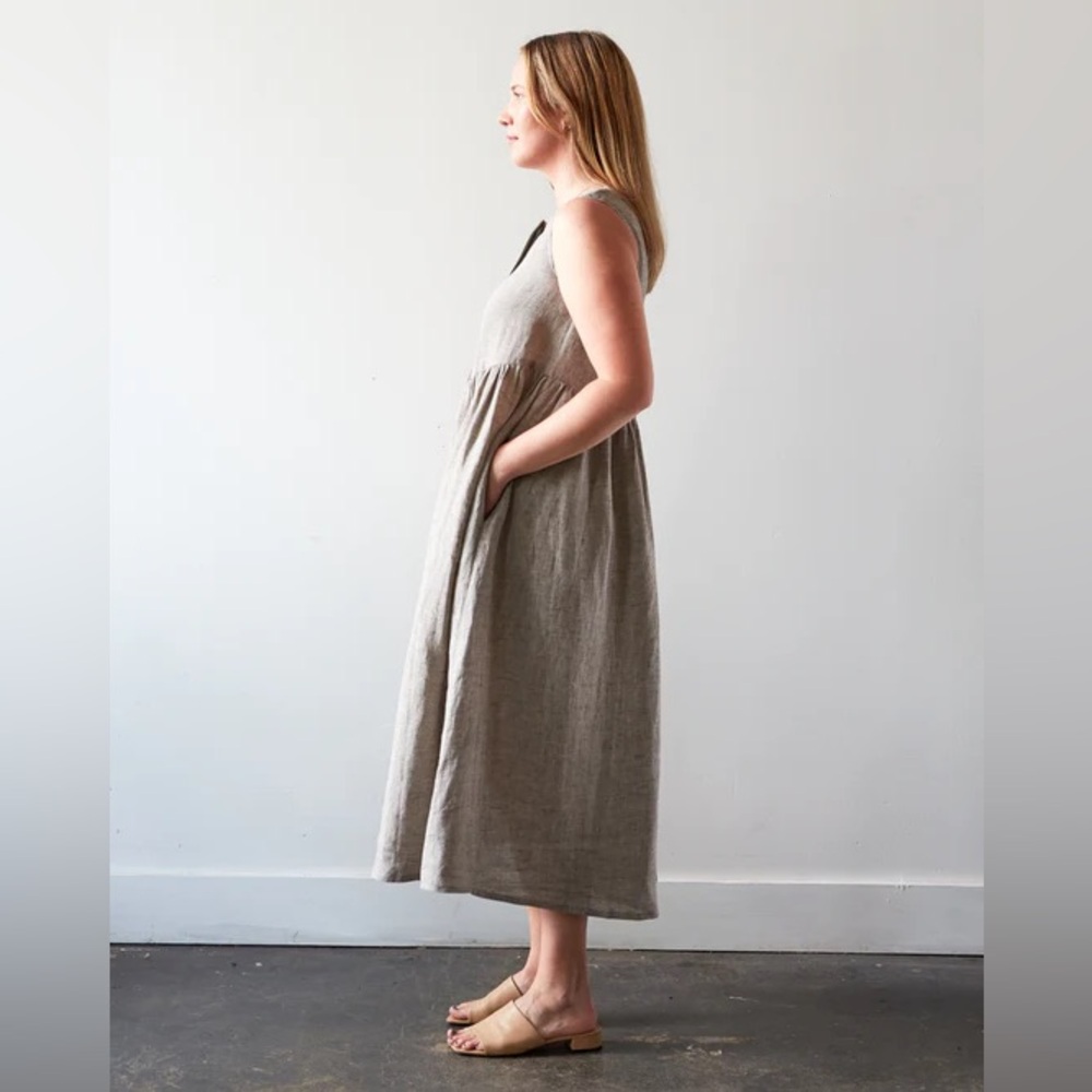 Linen Play Dress (NWT) - Picture 3 of 12